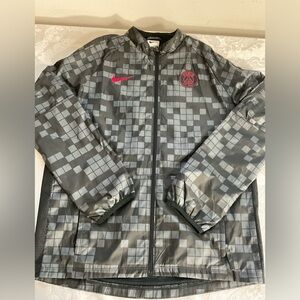 NIKE Paris Saint-Germain AWF Soccer Jacket Youth Size XL Black/grey Check